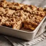 apple pie bars - featured image
